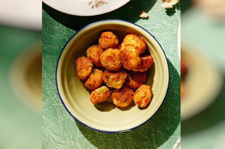 ντοματοκεφτεδες