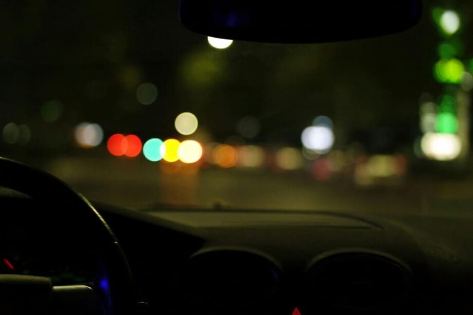 νυχτερινή οδήγηση οδηγός