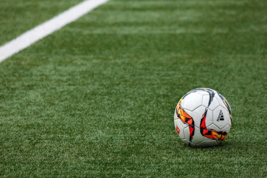 ποδόσφαιρο γήπεδο μπάλα