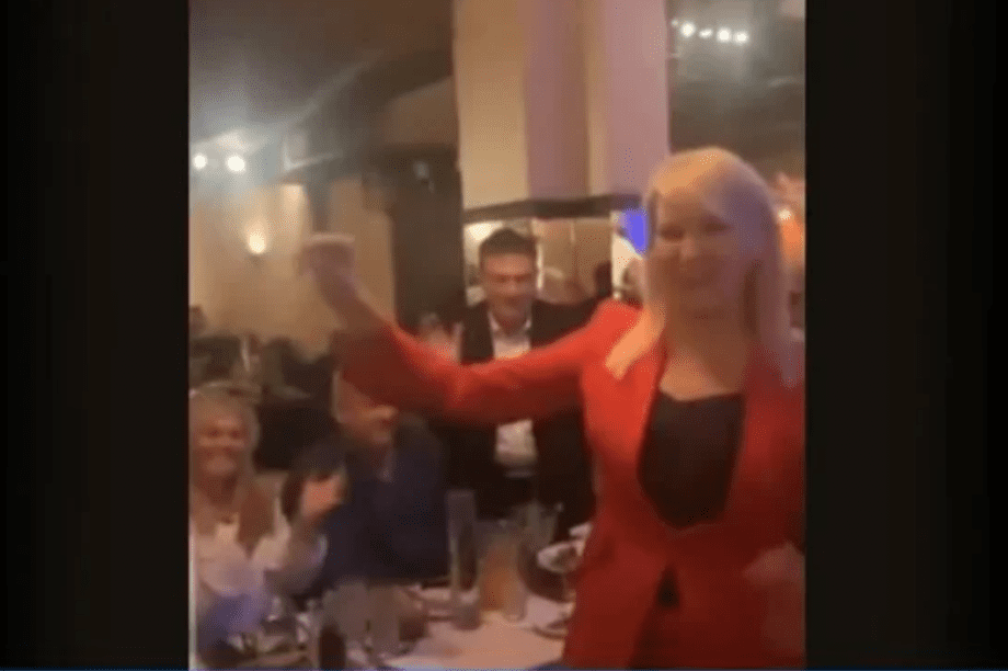 Θεοδώρα Τζάκρη