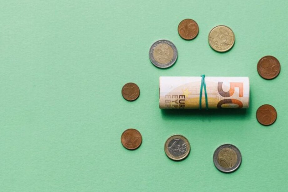 χρήματα δώρο Χριστουγέννων