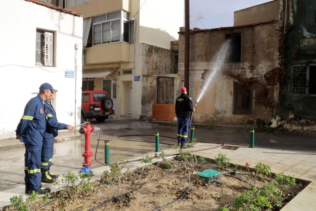 ΑΓΙΑ ΤΡΙΑΔΑ ΠΥΡΟΣΒΕΣΗ