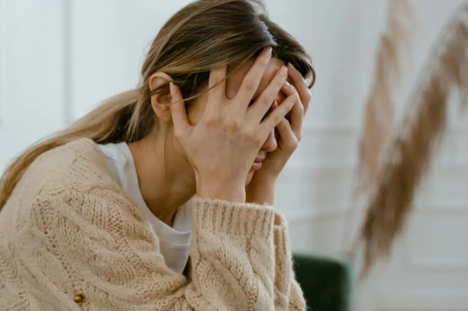 γυναίκα κακοποίηση