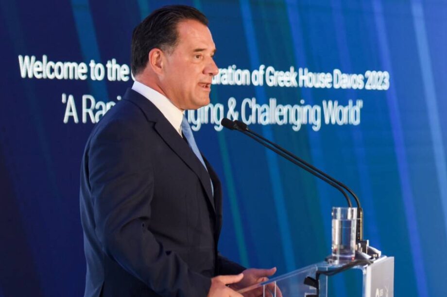 Άδωνις Γεωργιάδης