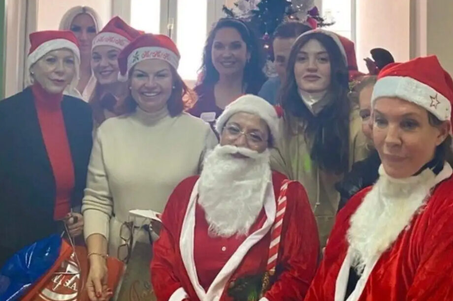 ΒΑΝΑ ΜΠΑΡΜΠΑ