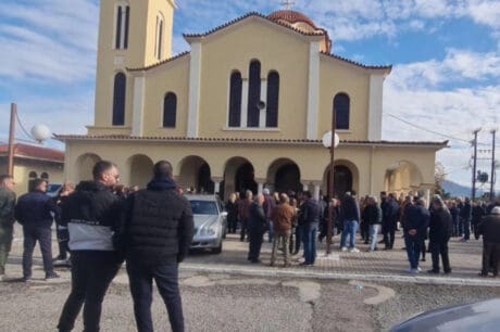 ΚΗΔΕΙΑ 52ΧΡΟΝΟΣ ΚΑΛΑΜΑΤΑ