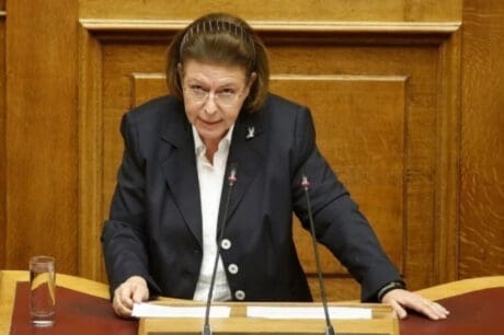 Λίνα Μενδώνη