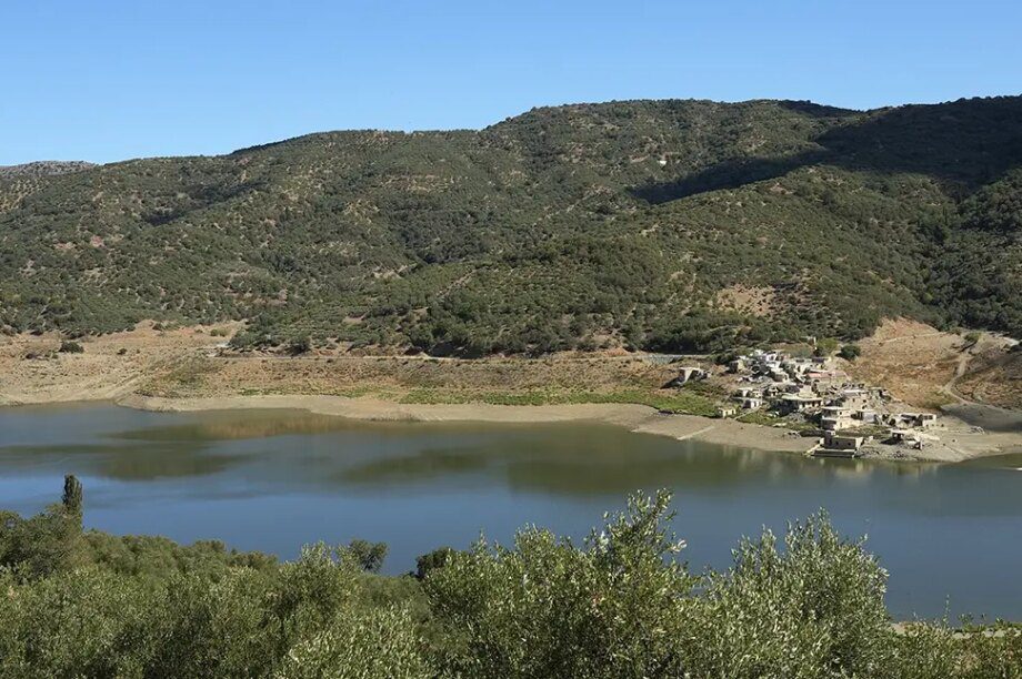 φραγμα αποσελεμη