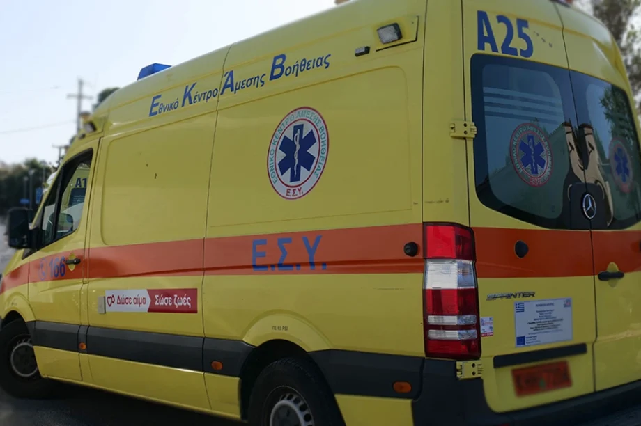 Ασθενοφόρο-ΕΚΑΒ