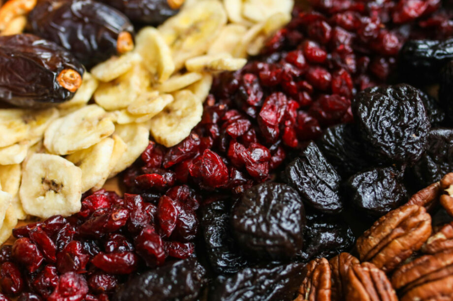 αποξηραμένα φρούτα