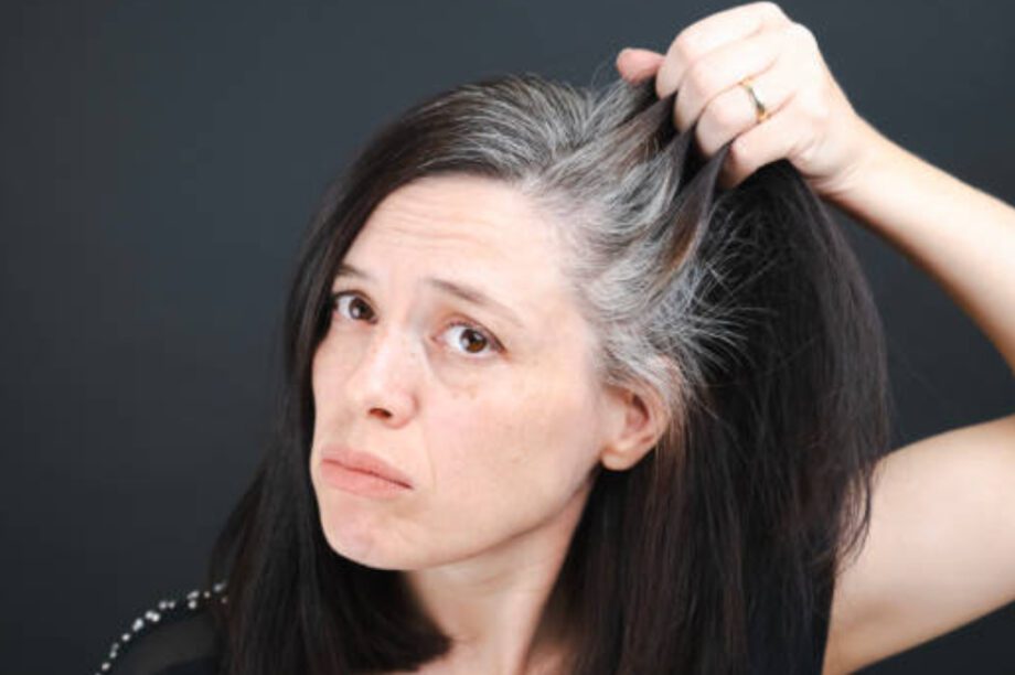 Άσπρες Τρίχες