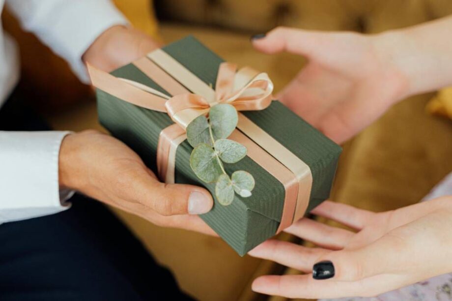 δώρα δώρο γιορτή κουτιά