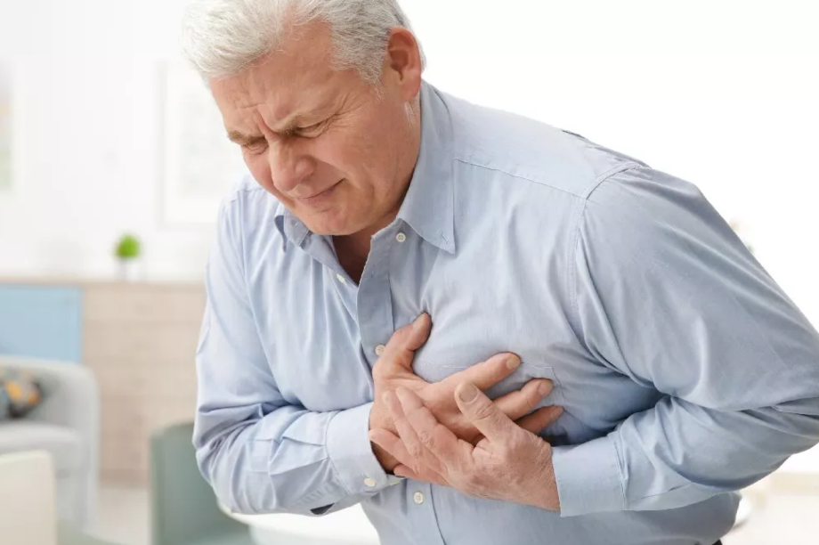 καρδιά καρδιακό επεισόδιο