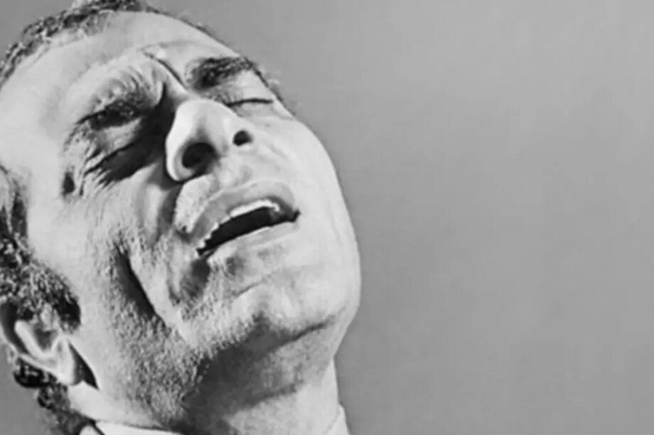 Στέλιος Καζαντζίδης