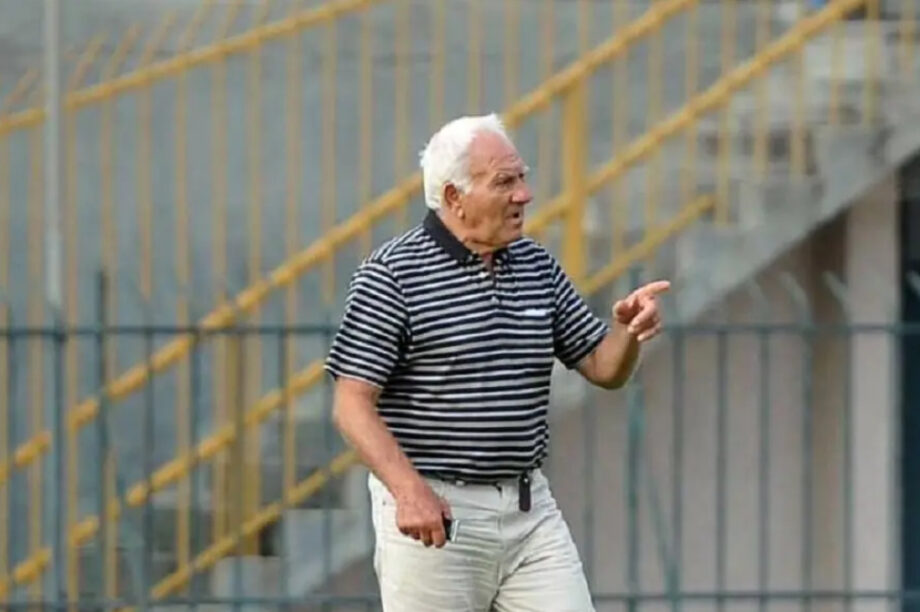 Μπιστικέας