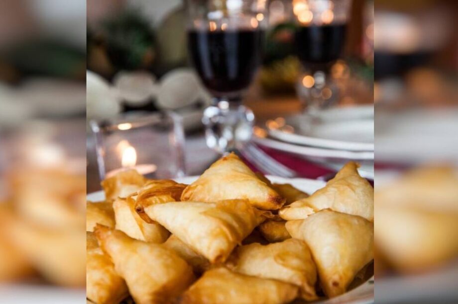 τυρομπουρεκάκια