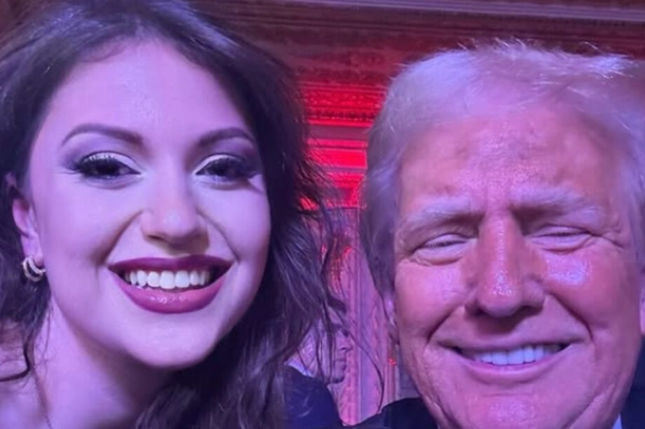 Τραμπ τραγουδίστρια