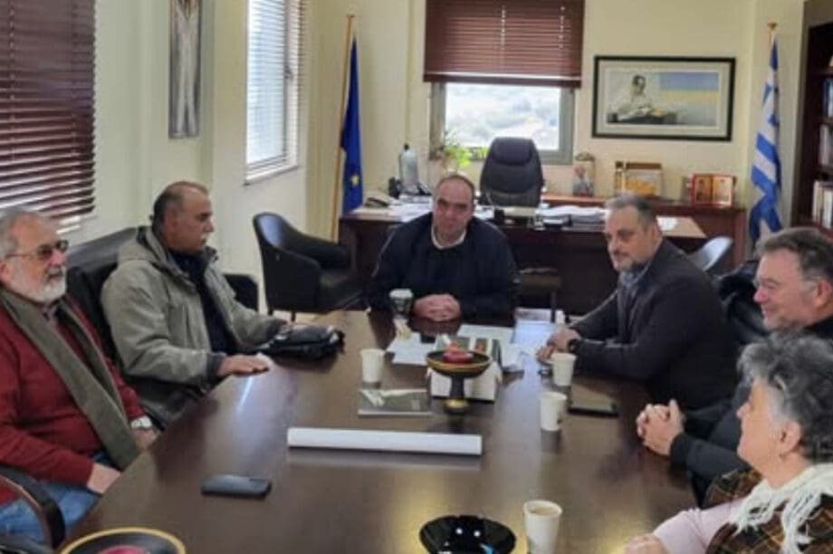 Συνάντηση Κοκοσάλη με αντιπροσώπους του Κινήματος Δημοκρατίας