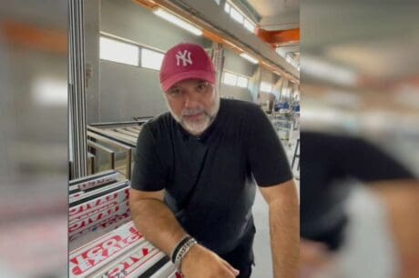 Γρηγόρης Αρναούτογλου