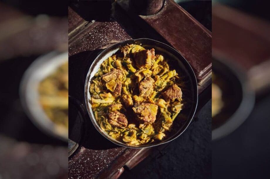 ΧΟΙΡΙΝΟ ΜΕ ΠΡΑΣΑ