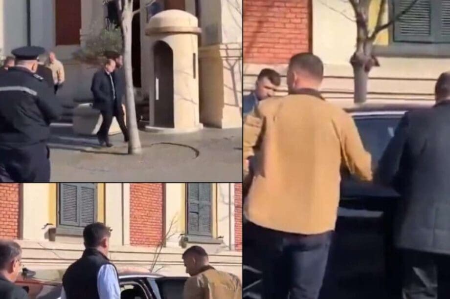 Δήμαρχος Τιράνων