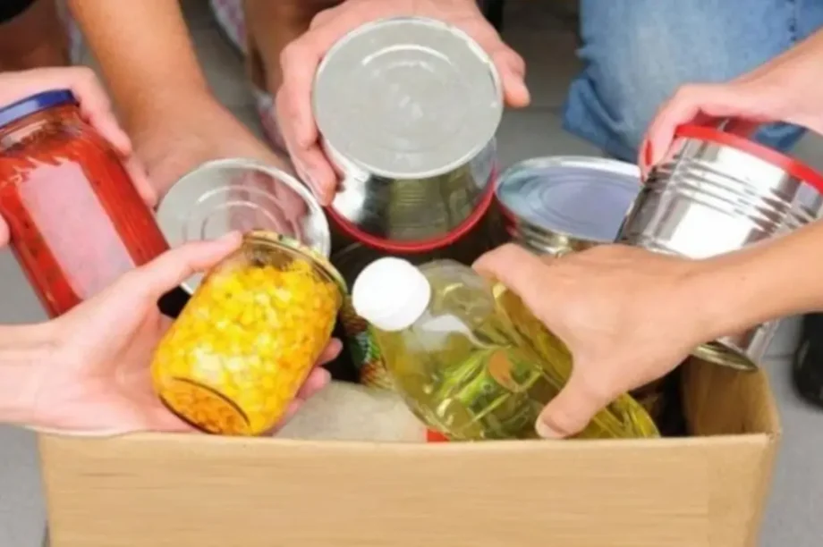 Είδη πρώτης ανάγκης τρόφιμα