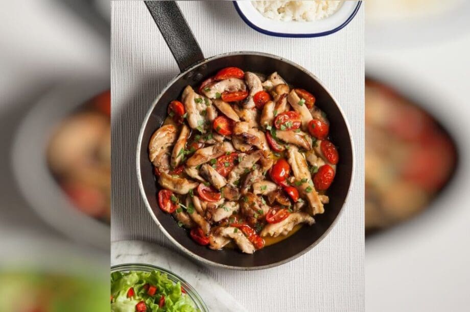 Φιλετάκια κοτόπουλου με μέλι, σκόρδο και ντοματίνια