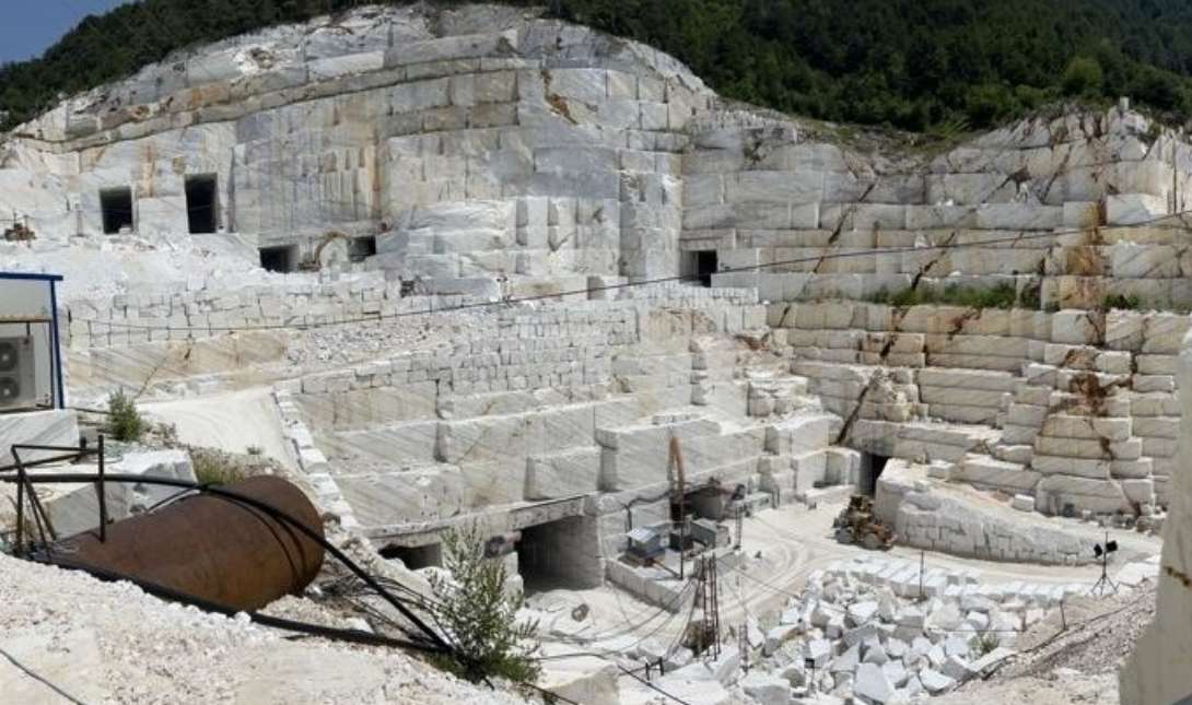 λατομείο