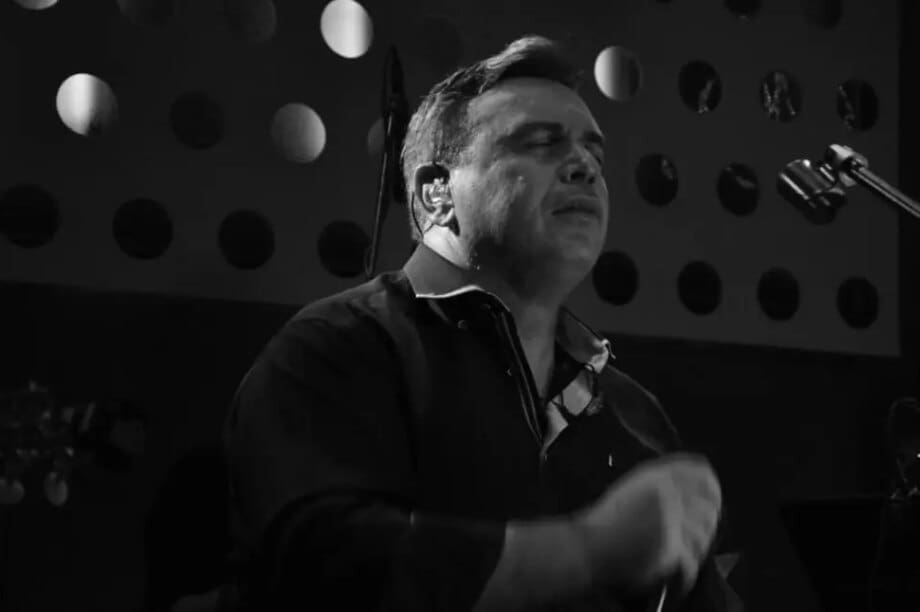 Μανώλης Λιδάκης