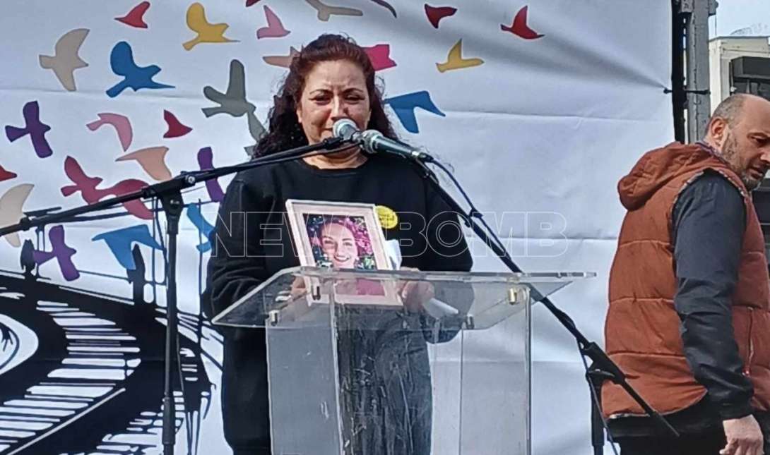 μητέρα της Κυριακής Γρίβα