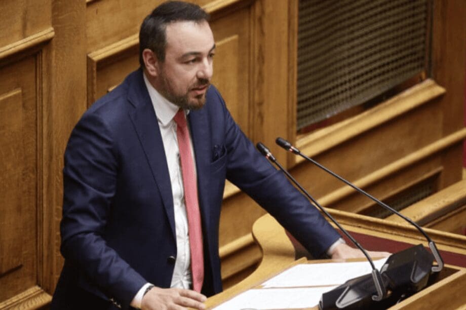 Φραγκισκος Παρασυρης ΠΑΣΟΚ Παρασύρης για την αποκατάσταση της βαθμολογικής και μισθολογικής εξέλιξης των αξιωματικών ειδικών καταστάσεων