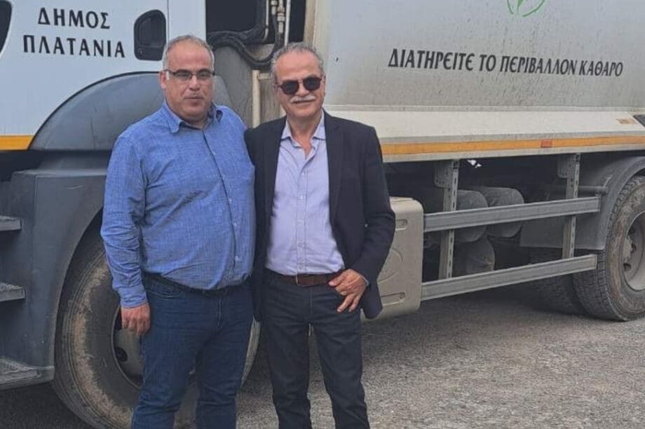 Δήμος Πλατανιά: Δώρισε απορριμματοφόρο στον Δήμο Μαλεβιζίου