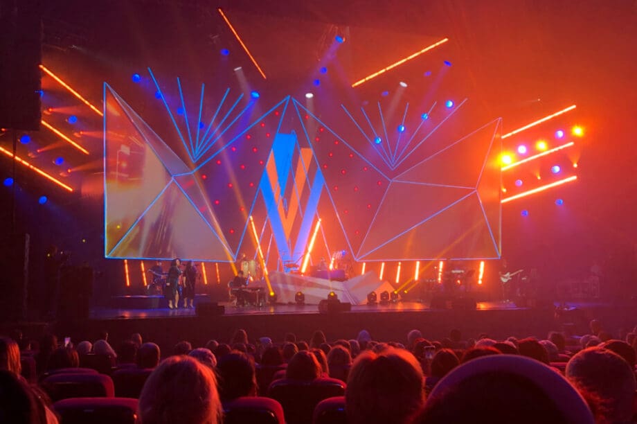 Νικητής της Eurovision κατηγορείται από την σύζυγό του για κακοποίηση