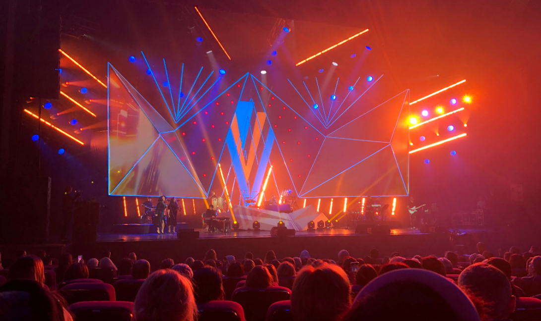 Νικητής της Eurovision κατηγορείται από την σύζυγό του για κακοποίηση