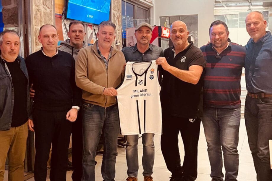 Μπάσκετ ΟΦΗ: Η συνάντηση με τον Ράσταβατς και τα συγχαρητήρια στην ομάδα βόλεϊ