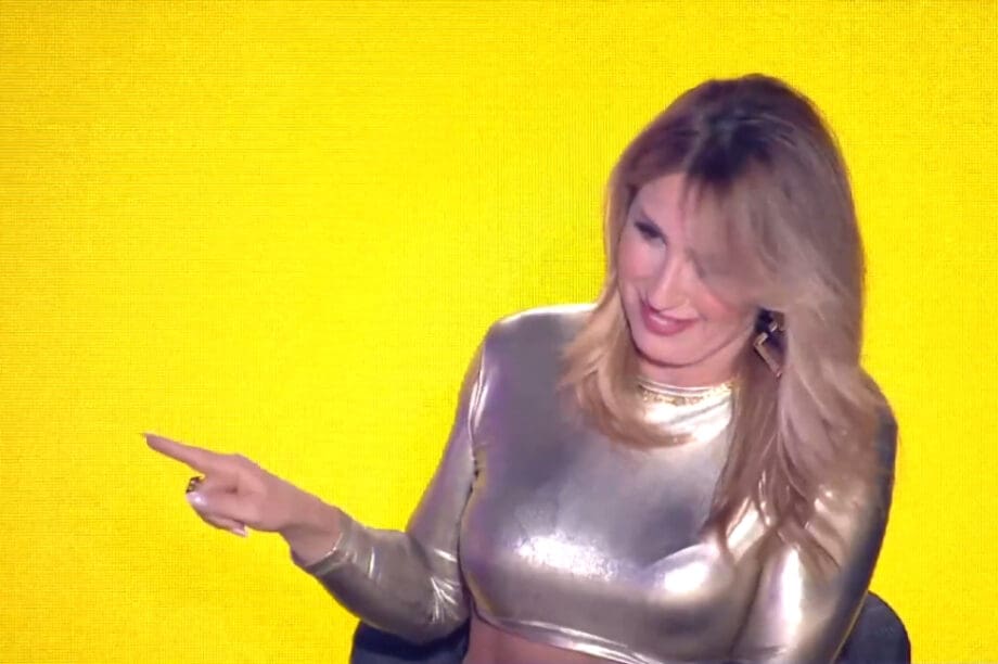 Πηγή Δεβετζή: Γιατί την έβγαλαν έξω από παράσταση του Εθνικού Ωδείου