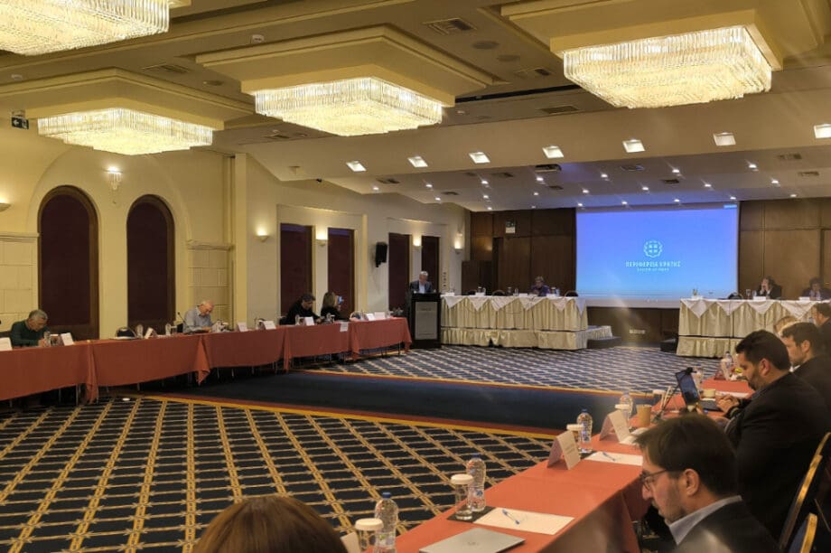 απολογισμός Αρναουτάκη