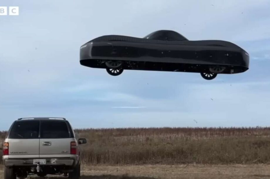 ιπτάμενο αυτοκίνητο