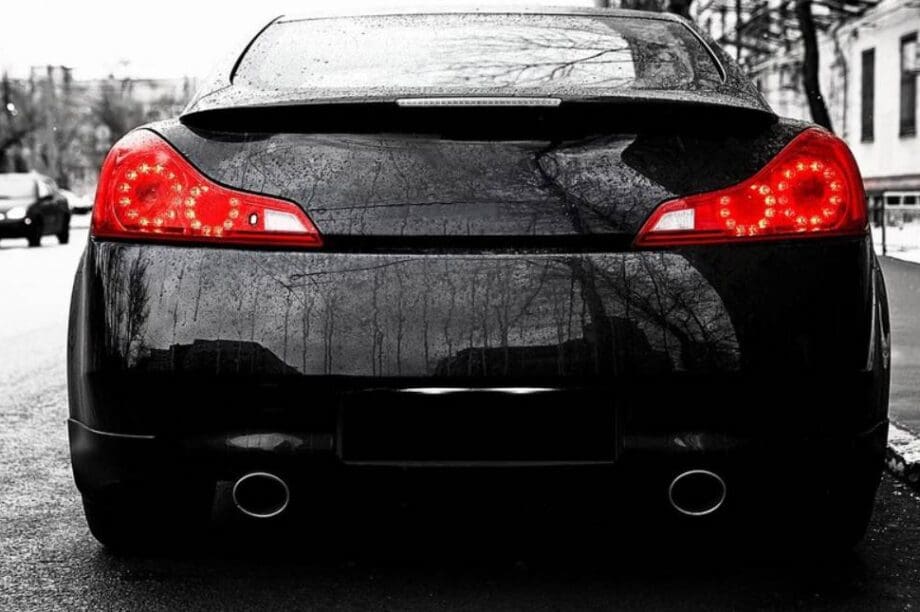 ΜΑΥΡΟ ΑΥΤΟΚΙΝΗΤΟ ΚΟΚ