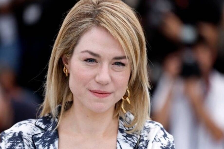 Εμιλί Ντεκέν