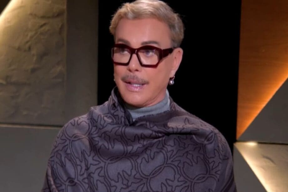 Λάκης Γαβαλάς