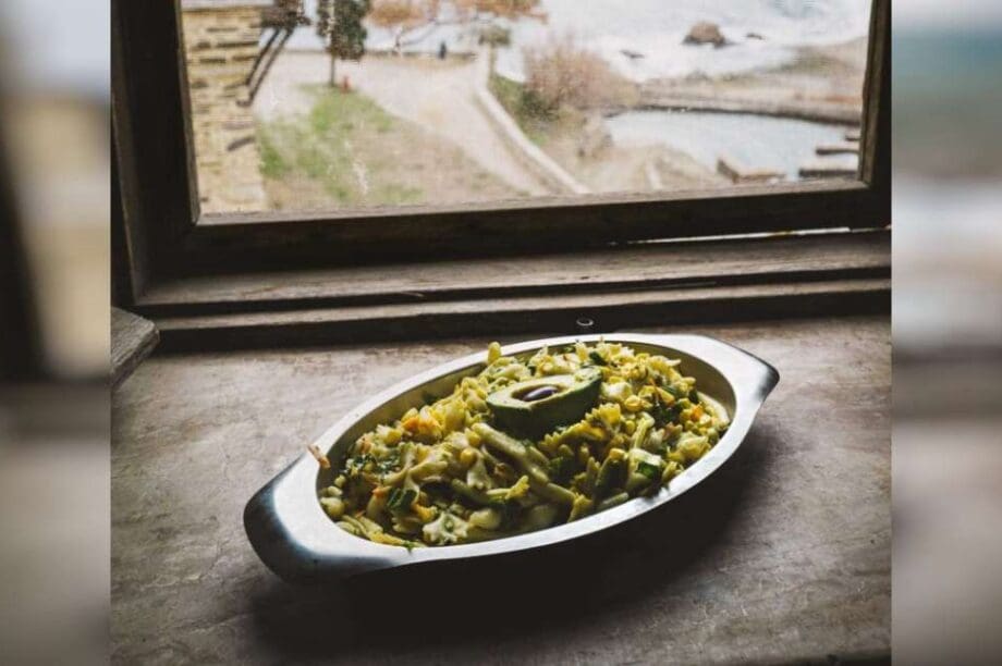 μακαρονοσαλάτα