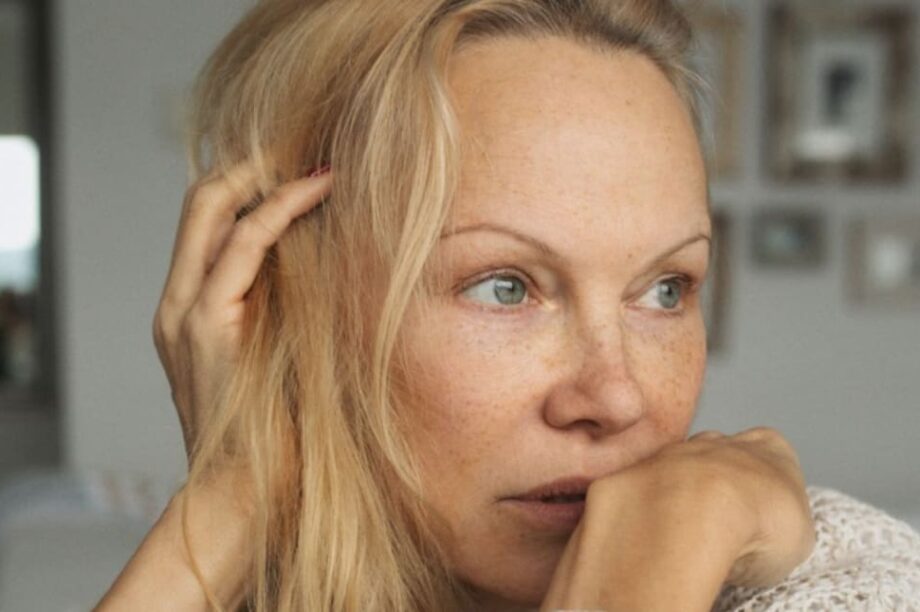 παμελα αντερσον