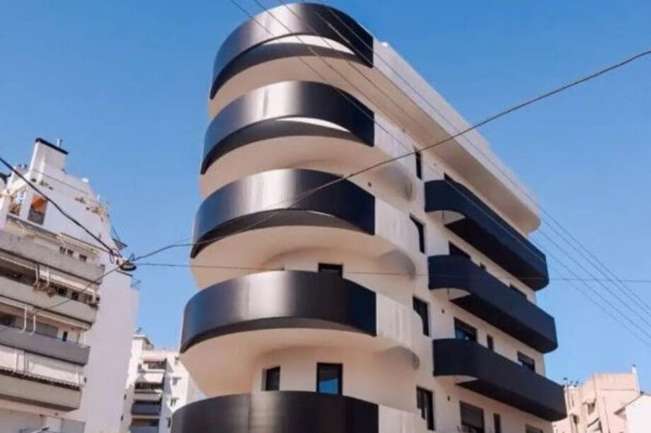 πολυκατοικία Αγρίνιο