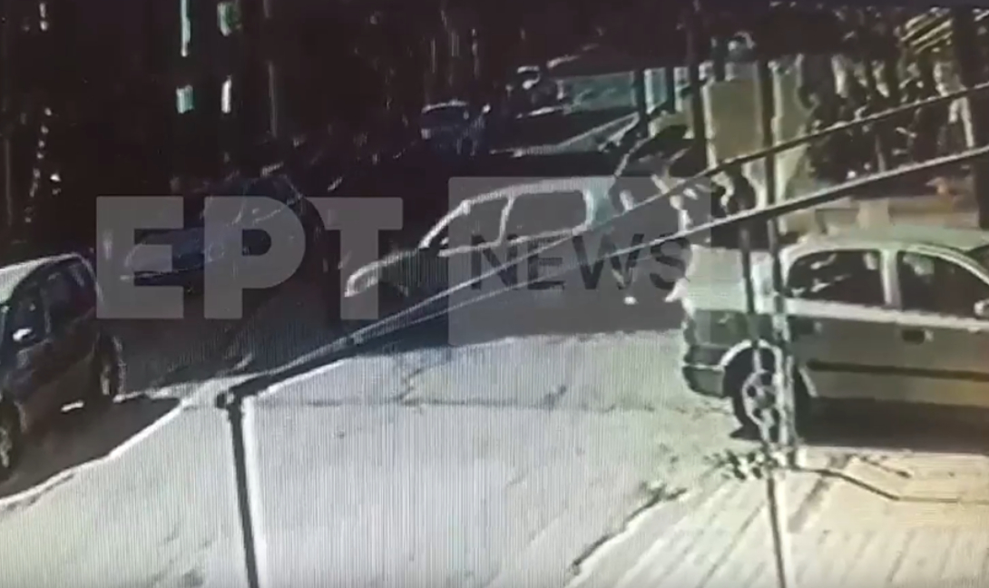 Καλαμάτα: ΙΧ τραυμάτισε σοβαρά ανυποψίαστο δικυκλιστή
