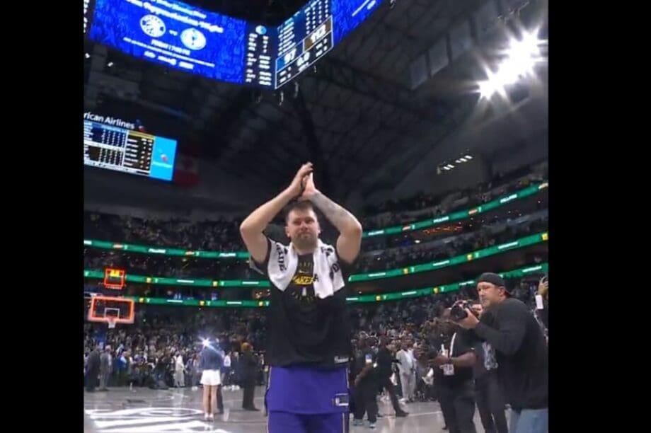 NBA: Τα δάκρυα του Ντόντσιτς στην επιστροφή του στο Ντάλας