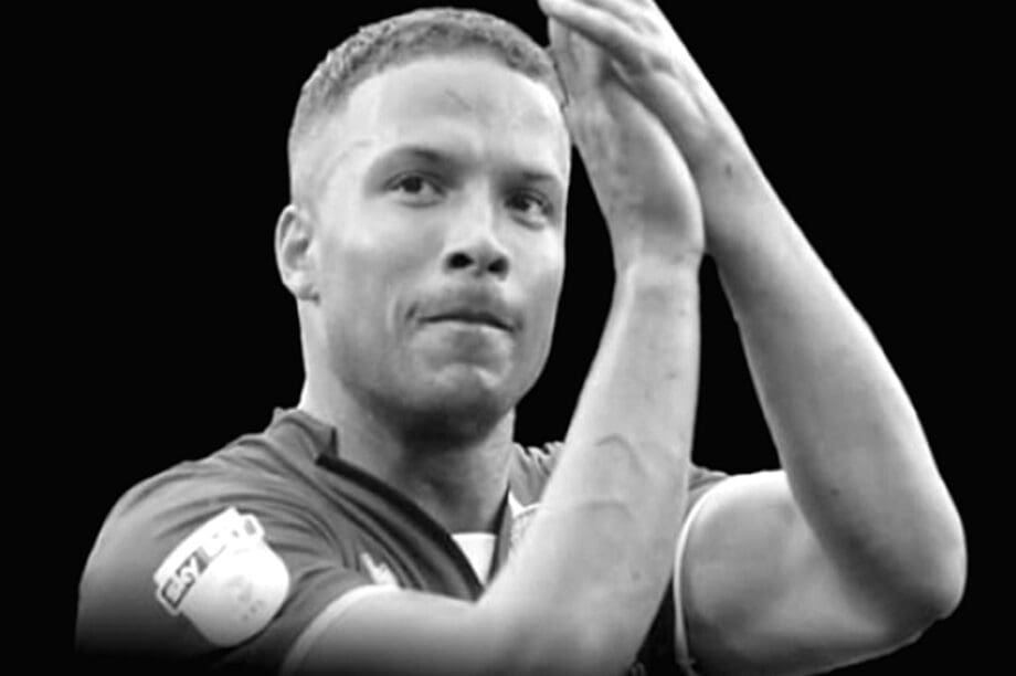 ποδοσφαιριστής