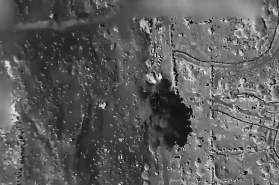 Τραμπ: Παρουσίασε δηκτικά το χτύπημα στους Χούθι