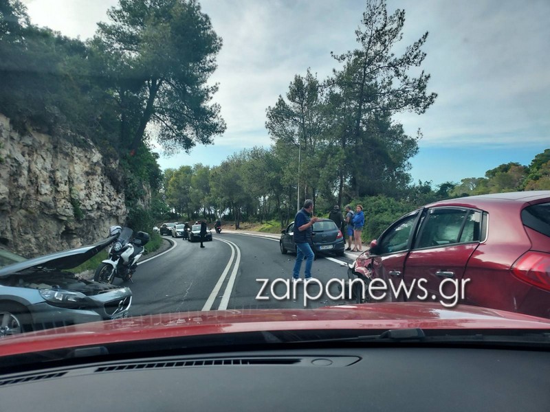 καραμπόλα Χανιά