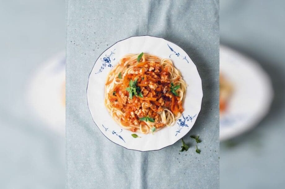 λινγκουίνι κιμάς κοτόπουλου